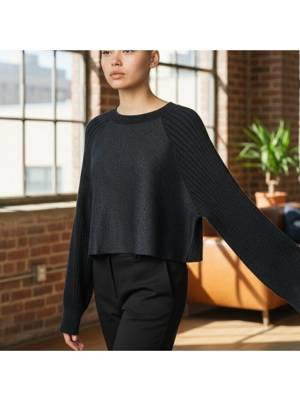 NWT House Of Harlow 1960 Black With Gold Metallic Thread Cropped Sweater Size XL